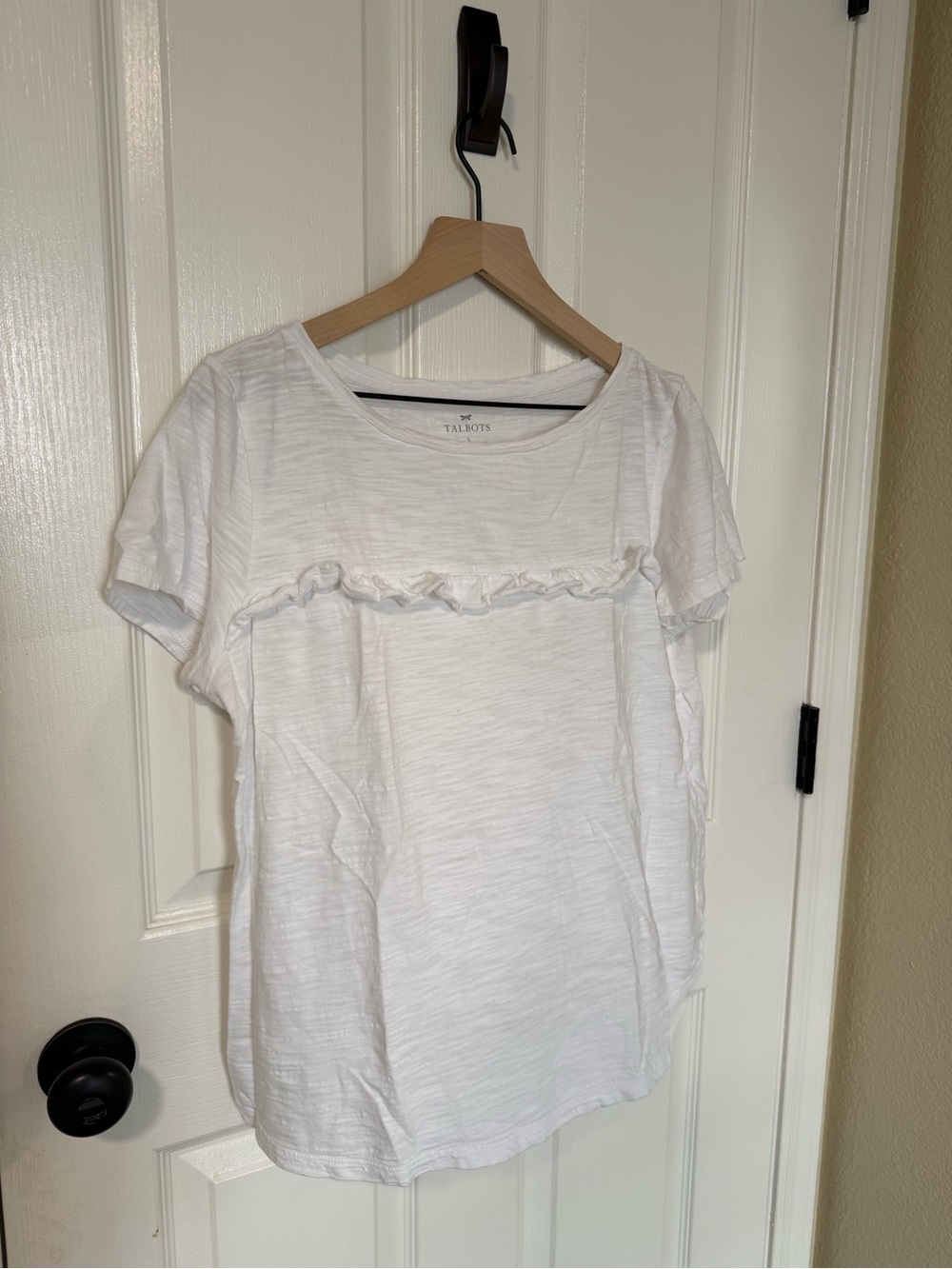 TALBOTS White Ruffle-Trim Short Sleeve Tee